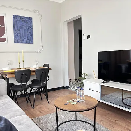 Stylish 1br W Private Turkish Bath • Near Galata