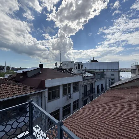 アパート Stylish 1br W Private Turkish Bath • Near Galata