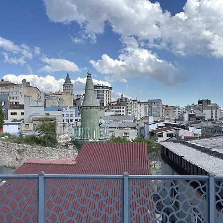 Stylish 1br W Private Turkish Bath • Near Galata * Istanbul